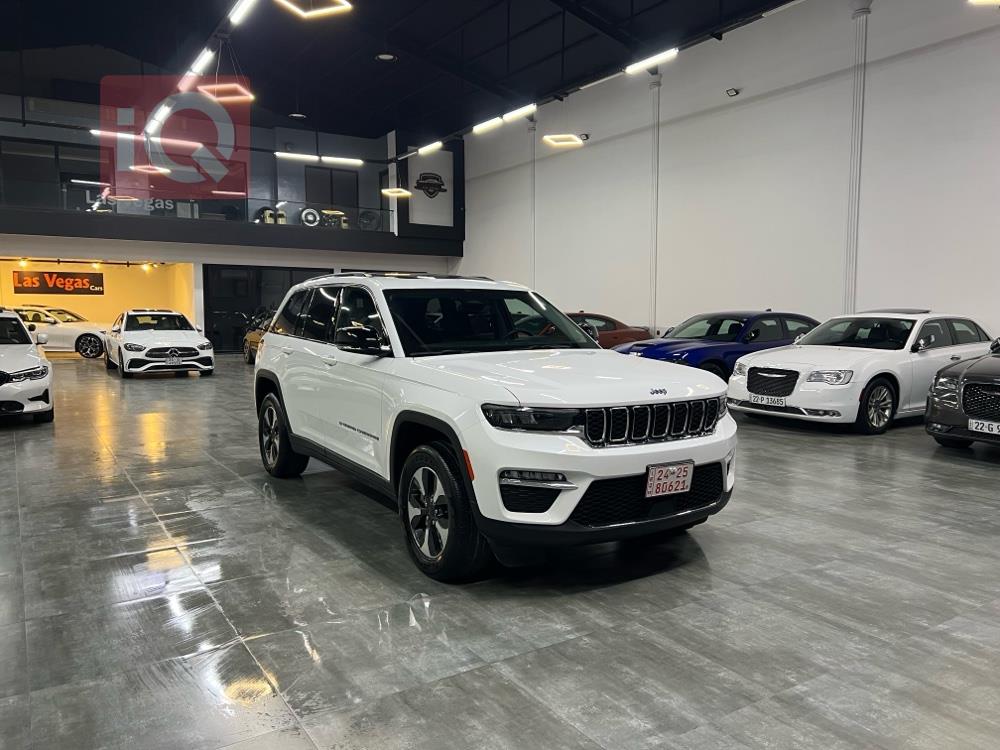 جيب جراند شيروكي